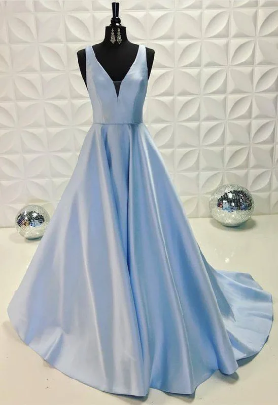 Exclusive Sale Flattering Blue  A line silhouette Mesh V Neck Prom Dress Girls Senior Graduation Gown for Party