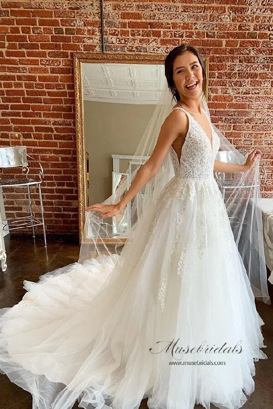 Eclectic Fashion Roycebridal Ivory Tulle Lace A-line V-neck Wedding dresses With Train, Bridal Gowns, MW684