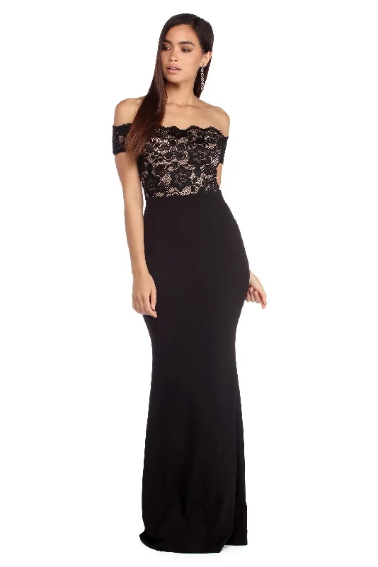 Everyday Fashion Lola Off The Charming Shoulder Lace Dress