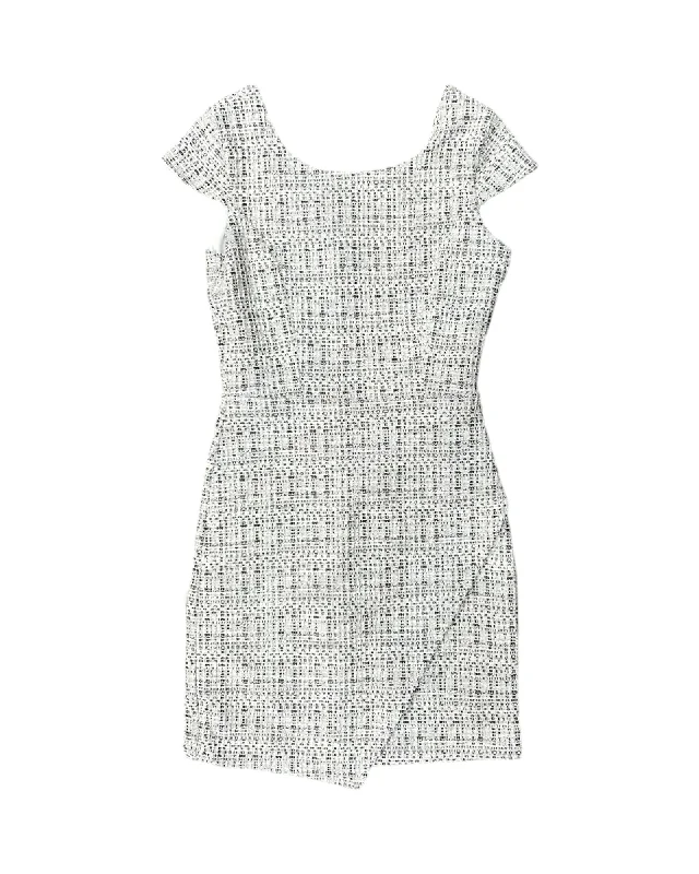 Holiday Discount Black and White Envelope Dress