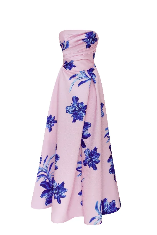 Graceful Fashion Dainty pink A-line maxi dress with blue-flowered pattern, Glow-Up