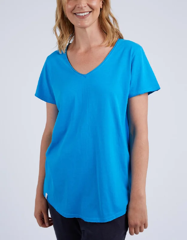 Workwear Fashion for Women Fundamental Vee Tee - Ibiza Blue