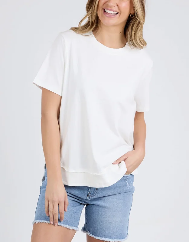 Comfy Women’s Outfits for Daily Wear Farrah Short Sleeve Tee - White