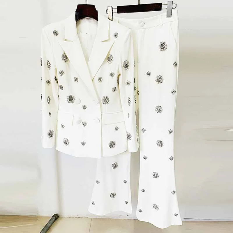 Chic Wardrobe Women's Crystal Embellished Flared Pantsuit White Formal Suit Wedding Outfit