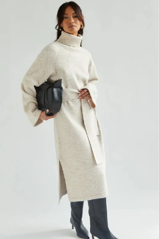 Casual Chic for Women Charli Abbie Knitted Dress in Sand